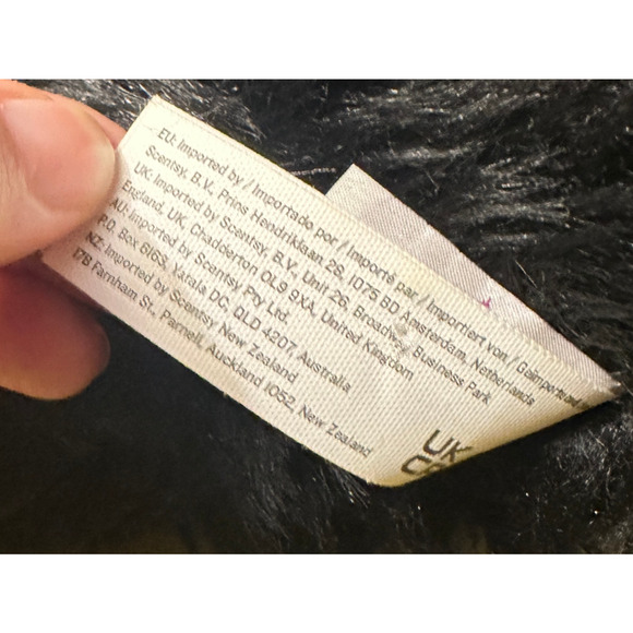 Scentsy Buddy Toucan Plush Stuffed Animal Black Orange Beak Blue Feet Retired - Picture 8 of 16